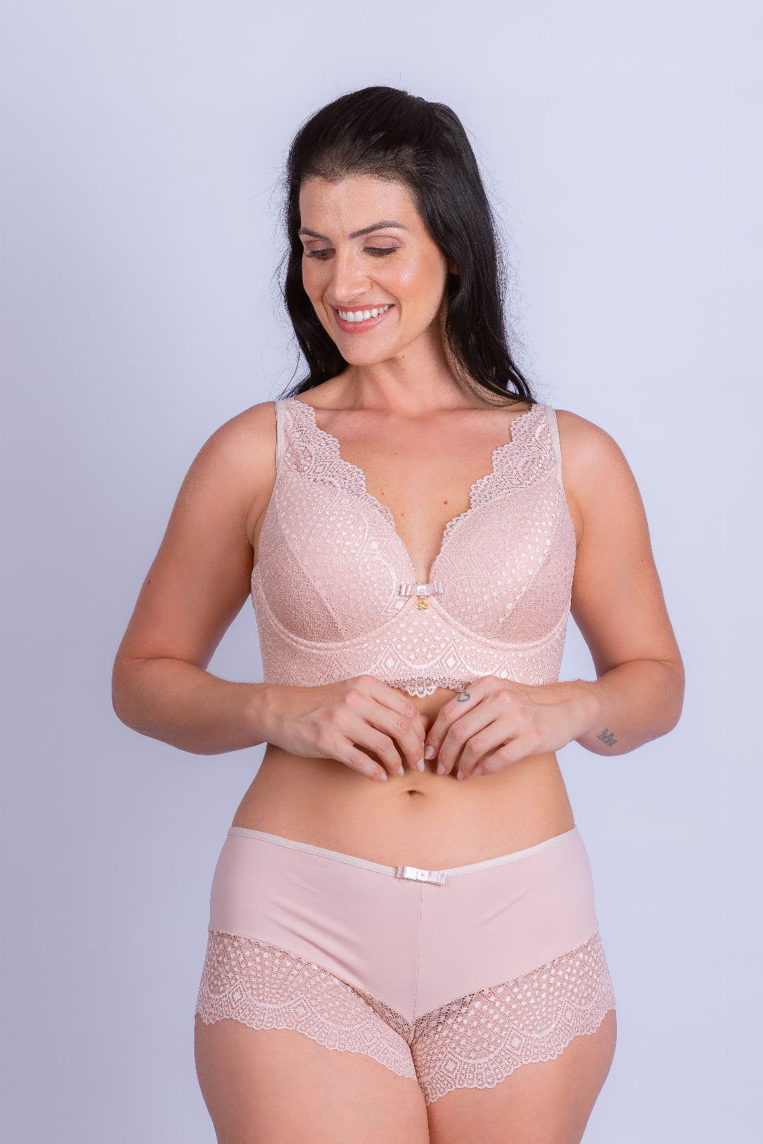 Calcinha de Renda e Sutiã Plus Size - Stella Bernardi