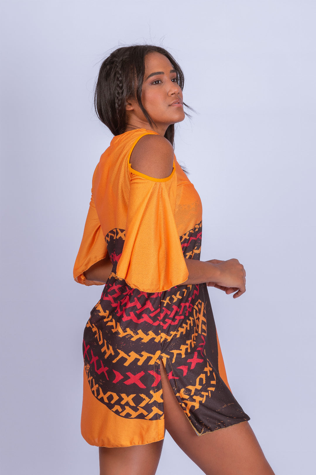 Saída de Praia Curta Style - Stella Bernardi